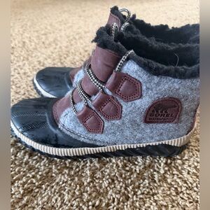 Sorel Boots Size 6